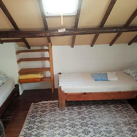 Ecer Hotel 4*